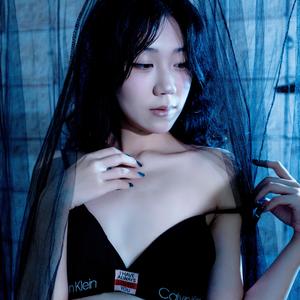 逢今瑶